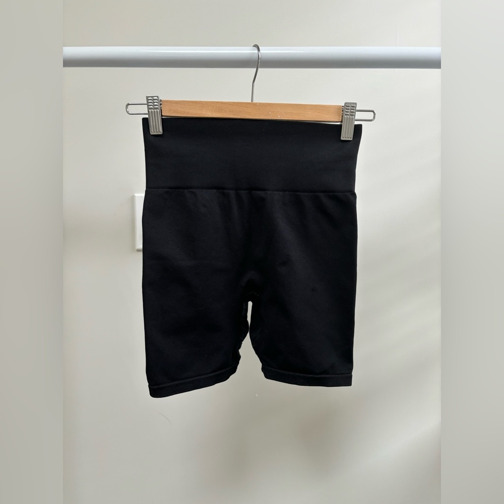 TALA Hosta Shorts